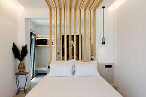 Lackos Luxury Suites