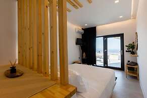 Lackos Luxury Suites