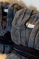 Lackos Luxury Suites