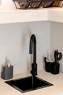 Lackos Luxury Suites