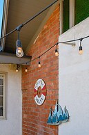 Luxury Estate With Sparkling Pool Elegant Amenities