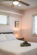 Luxury Estate With Sparkling Pool Elegant Amenities