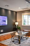 Luxury Estate With Sparkling Pool Elegant Amenities