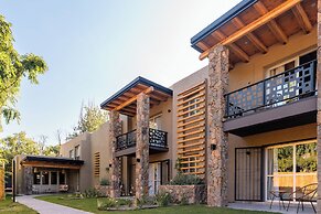 Vita Small Hotel