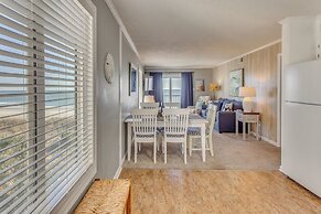 Beachfront North Myrtle Beach Condo w/ Pool Access