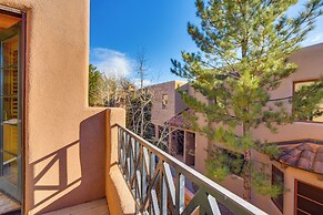 Walk to Santa Fe Plaza: Condo w/ Kiva Fireplace!