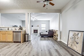 ~ 6 Mi to Dtwn Cumming: Townhome in Friendly Area