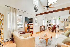 8 Mi to Big Boulder Mountain: Cabin w/ Decks!