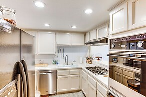 Central Condo w/ Water Views in Lake Arrowhead!