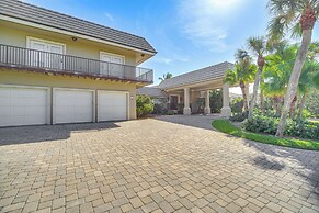 Beachfront Melbourne Beach Retreat w/ Pool Table!