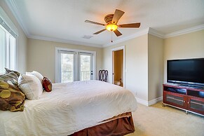 Beachfront Melbourne Beach Retreat w/ Pool Table!