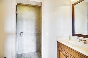 Beachfront Melbourne Beach Retreat w/ Pool Table!