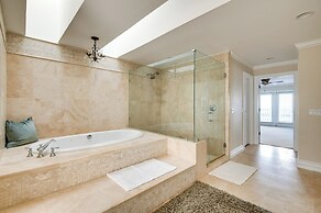 Beachfront Melbourne Beach Retreat w/ Pool Table!