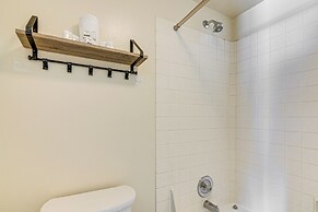 Walk to Lifts: Brian Head Condo w/ Ski Locker!