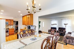 5 Mi to Potomac Mills: Gem w/ Fire Pit & Ps5!