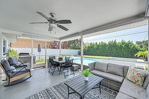1 Mi to Beach: Naples Home w/ Outdoor Oasis