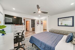 1 Mi to Beach: Naples Home w/ Outdoor Oasis