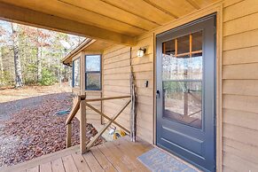 Birdwatching, Board Games & Bbqs: Cabin in Murphy!