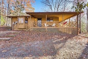 Birdwatching, Board Games & Bbqs: Cabin in Murphy!