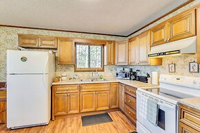 Birdwatching, Board Games & Bbqs: Cabin in Murphy!