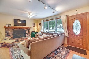 1 Mi to Sugarbush Resort: Dog-friendly Home!