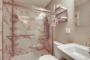 1 Mi to Sugarbush Resort: Dog-friendly Home!