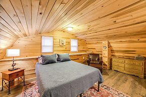 Steps to Kentucky Lake: Cozy Cabin w/ Deck!