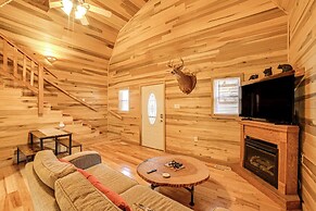 Steps to Kentucky Lake: Cozy Cabin w/ Deck!