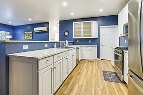 2 Mi to Lake Michigan: Home w/ Patio in Green Bay