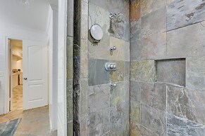 Lakefront Family Home w/ Pool in Streetman!