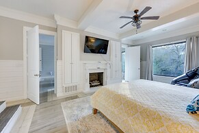 Lakefront Family Home w/ Pool in Streetman!