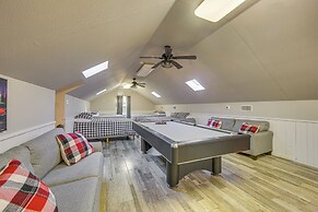 Lakefront Family Home w/ Pool in Streetman!