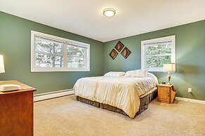 Scenic Home w/ Lake Washington Access & Fire Pit