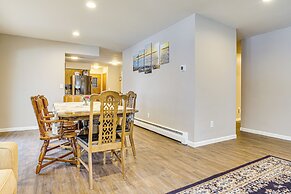 Scenic Home w/ Lake Washington Access & Fire Pit