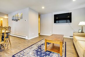 Scenic Home w/ Lake Washington Access & Fire Pit