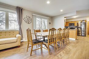 Scenic Home w/ Lake Washington Access & Fire Pit