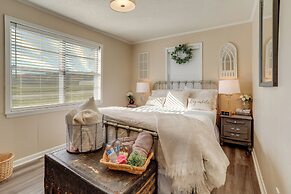 Nature Lover's Haven w/ Fire Pit in Pangburn!