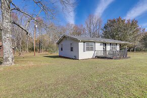 Nature Lover's Haven w/ Fire Pit in Pangburn!