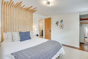 Patio & Lake Views: Family-friendly Canton Retreat