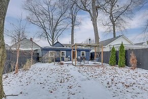 Patio & Lake Views: Family-friendly Canton Retreat