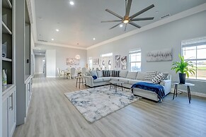 Day Trip to Yosemite: Spacious Home w/ Fireplace