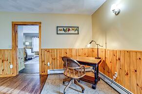 Lisle Apt: 4 Mi to Dorchester Lake!