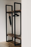 Huswell - The Tide - Stylish Sea View Apartment for 4 - Prime Location