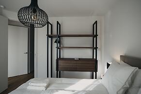 Huswell - The Tide - Stylish Sea View Apartment for 4 - Prime Location