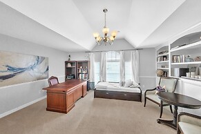 Spacious 6br Getaway Near Houston's Best 6 Bedroom Home