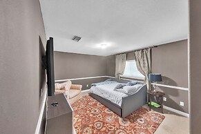 Spacious 6br Getaway Near Houston's Best 6 Bedroom Home