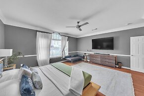 Spacious 6br Getaway Near Houston's Best 6 Bedroom Home