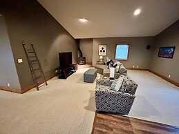 Seven Peaks 3 Bedroom Home