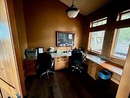 Seven Peaks 3 Bedroom Home