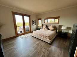 Seven Peaks 3 Bedroom Home